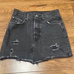 Levi’s Distressed Black Denim Mini Skirt size 25
